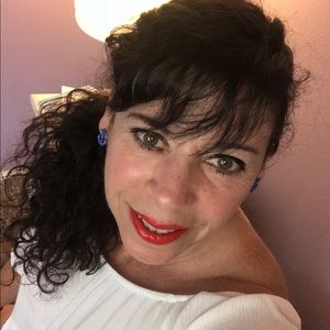 Meet your Posher, Jo-ann